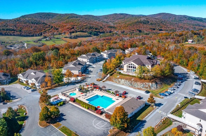 OCTOBER WEEKS~Vacation Village in the Berkshires Resort -1BR CONDO~MA~ SLPS 4