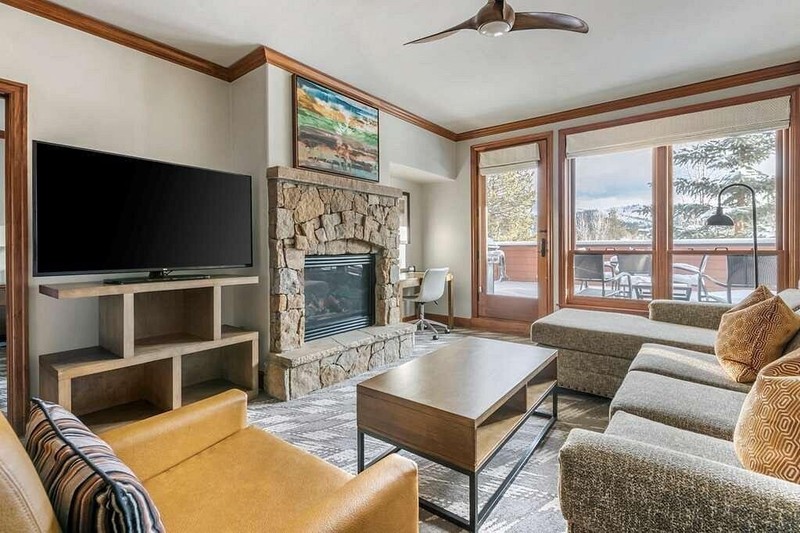 HGVC HILTON VALDORO MOUNTAIN LODGE Breckenridge, Colorado - 2BR SELECT DATES gallery