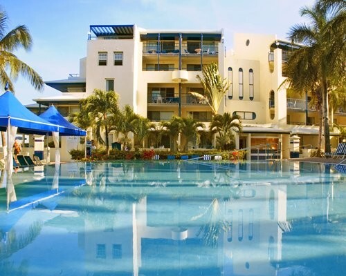 6- Night FLAMINGO BEACH RESORT Sept/Oct, A HILTON VACATION CLUB gallery