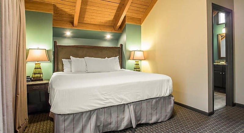 CHRISTMAS MOUNTAIN, WISCONSIN DELLS, 2 BEDROOM TIMBER, SLEEPS 6, JULY 6-9 gallery