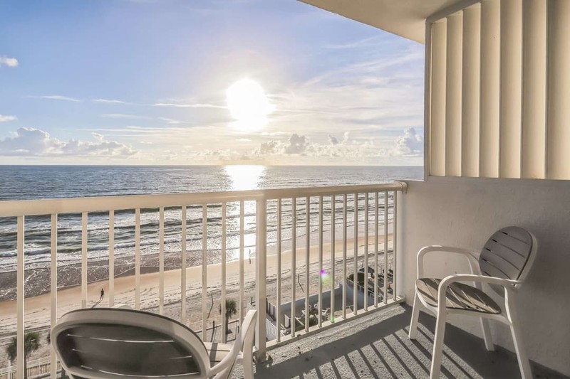 Feb 27 - March 6, 2027, Maverick Resort, Ormond Beach, Studio Oceanfront! gallery