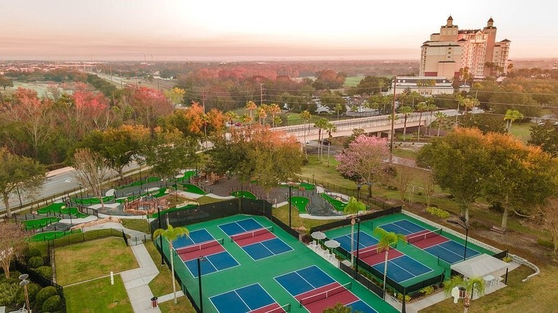 Orlando One Week Vacation at a Luxury Golf Resort gallery