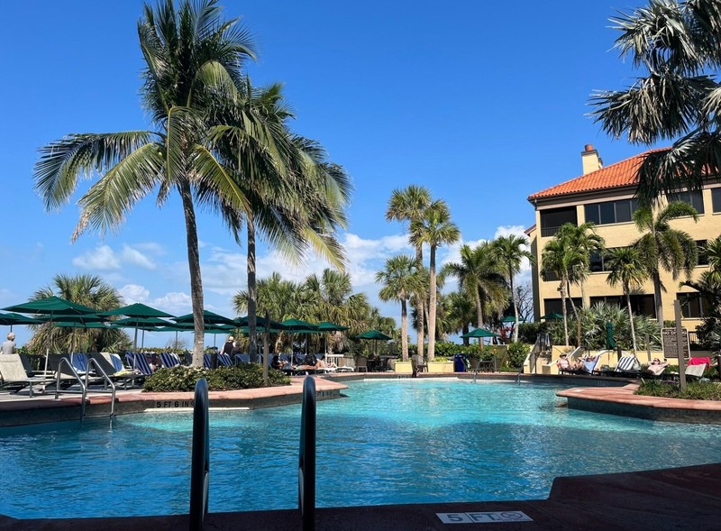 MARCO ISLAND, HILTON EAGLES NEST, 2 BEDROOMS, SLEEPS 6, JULY 11-18 gallery