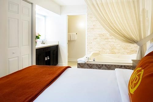 Westgate Flamingo Bay Resort – Las Vegas • 7-Night Villa Stay/Near strip gallery