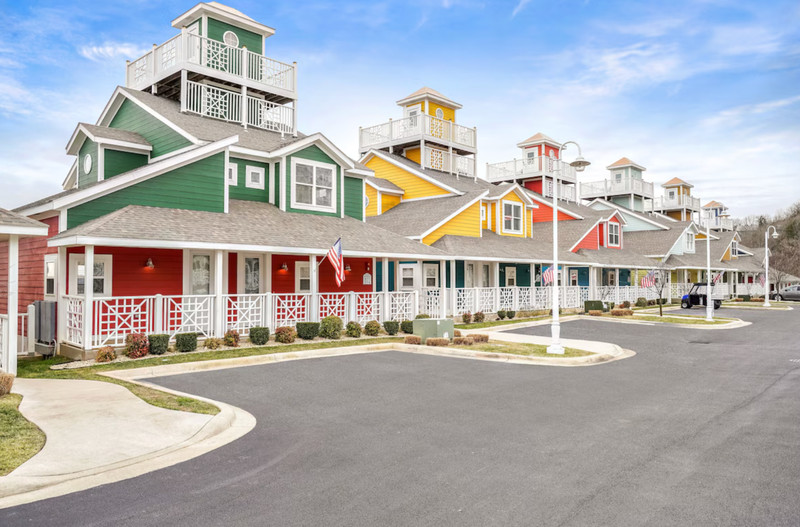 Branson's Nantucket ~ Branson, MO ~ 3BR/Sleeps 8 ~7Nts SEPT/OCT 2026 gallery