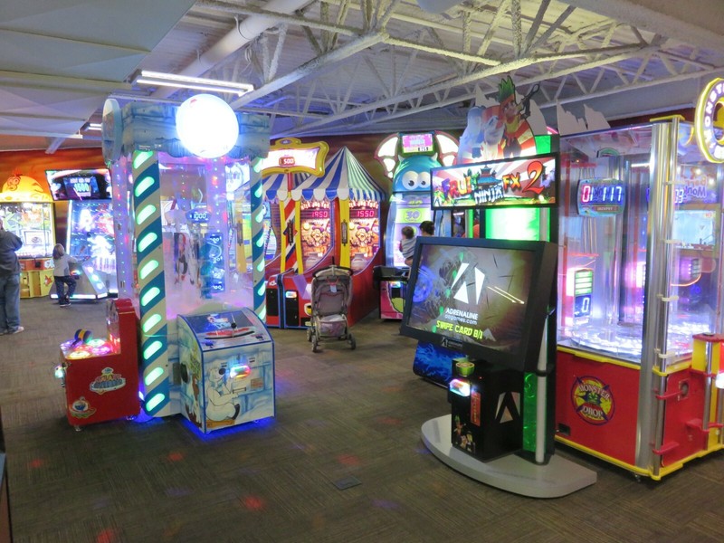 Wyndham Glacier Canyon, Wisc Dells, 3BR presidential, 3nts, May 12-15: ENDS 4/27 gallery