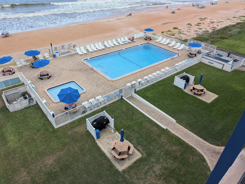 Traders Inn Beach Club ~Ormond Beach, FL~ 1BR/Sleeps 2 ~ 7Nts MAY/AUG/SEPT 2026 gallery