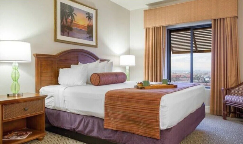 Las Vegas 2 bd 2 bath 1551 sq ft LAZY RIVER!! 5/22-23 1 night MEMORIAL WKND! gallery