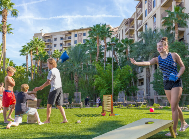 Las Vegas 2 bd 2 bath 1551 sq ft LAZY RIVER!! 5/22-23 1 night MEMORIAL WKND! gallery