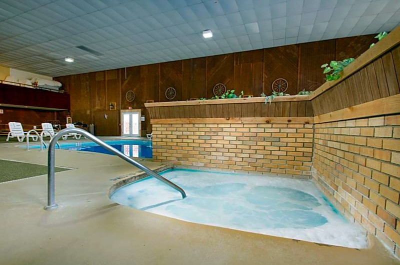 Carriage House ~ Pocono Manor, PA ~ 1BR/Sleeps 4 ~ 7Nts JUL/AUG/SEPT 2026 gallery