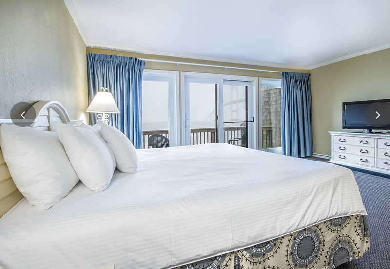 Newport RI BAY VOYAGE INN 8/1/2024 - 8/5/2021 Sleeps 4 Newport Jazz Festival
