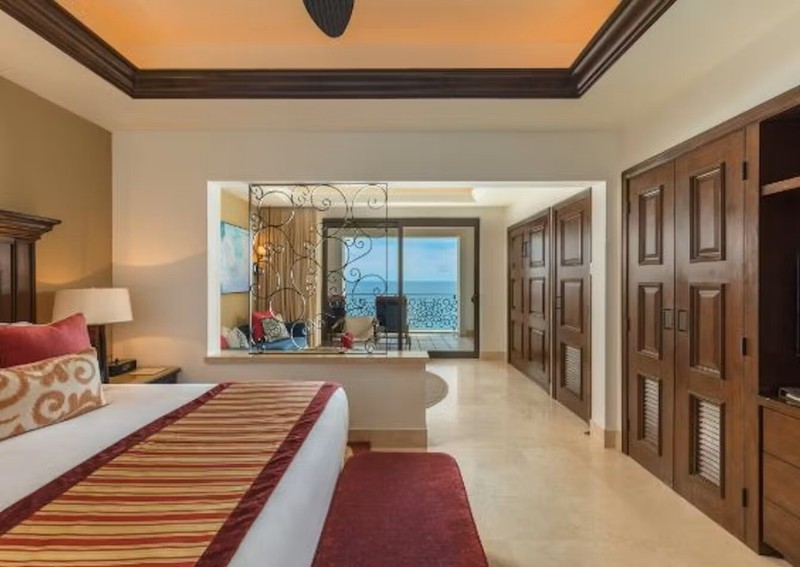 One week stay in a studio at Grand Solmar at Lands End Resort, Cabo San Lucas gallery