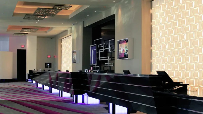 Hilton Elara Las Vegas 4BR PENTHOUSE 3 NIGHTS 2024 EDC CES hotel resort marriott gallery