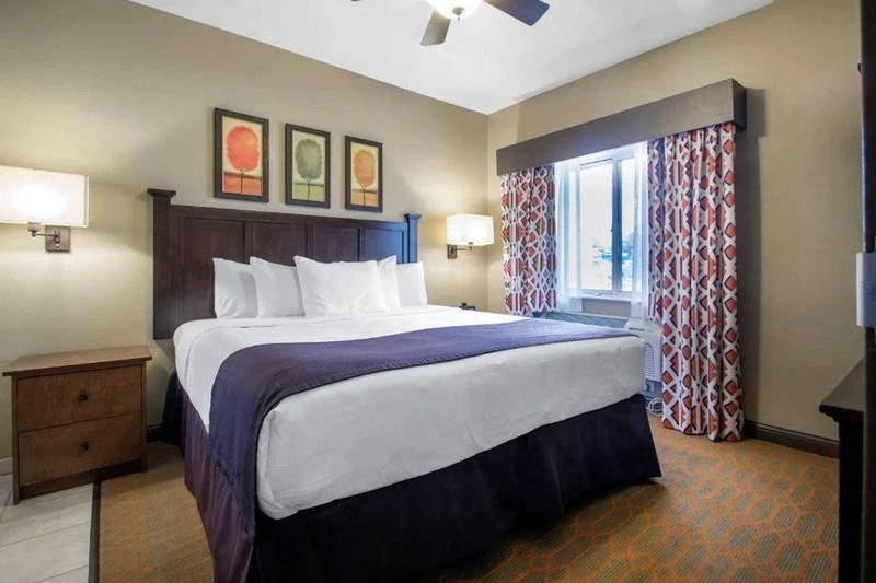 SEPT/OCT Bluegreen Odyssey RESORT WI Dells 2BR/2BA SLP6~PRICE IS PER WEEK~DELLS gallery