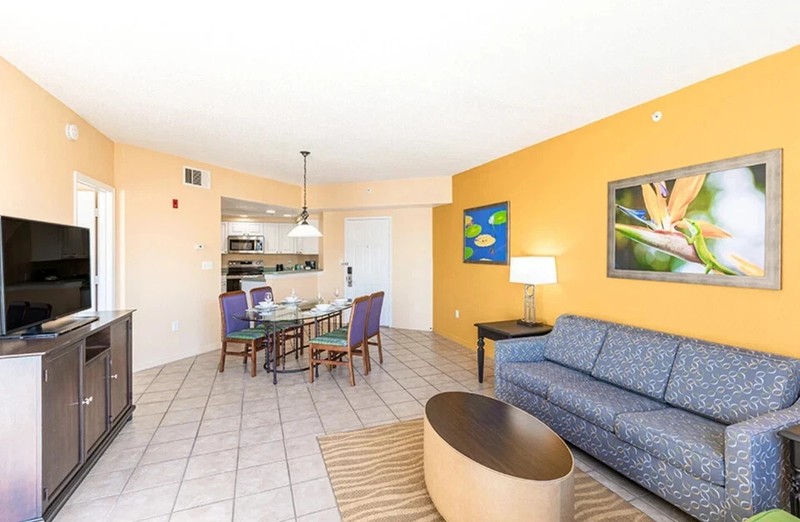 PRICE IS PER WEEK!~Vacation Village at Parkway Resort ~ORLANDO~Pt.KITCH SLPS 4 gallery