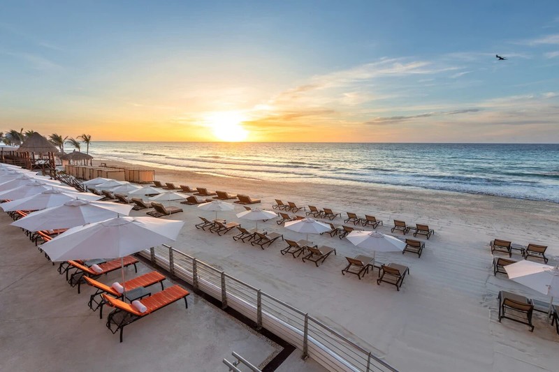 Beach Palace Vacation Package Inquiry (Diamond Affiliates) gallery