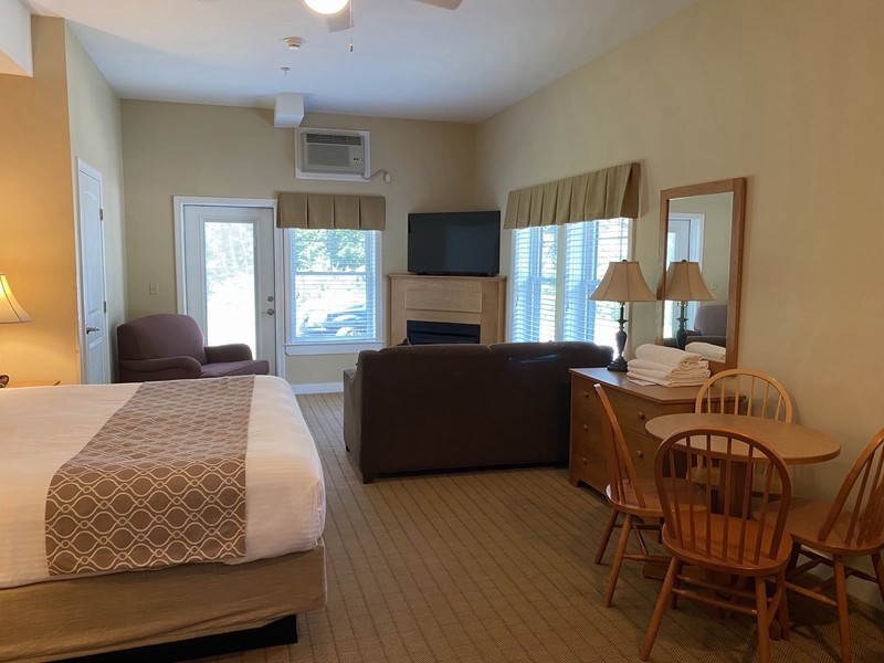 Attitash Village Mountain Resort Ski Time Share Rci Points Paid Off Deluxe gallery