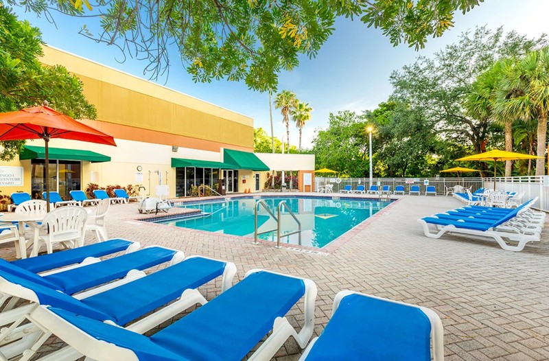 Vacation Village at Bonaventure ~ FL ~ 2BR/Sleeps 8 ~ 7Nts May 30 thru June 6 gallery