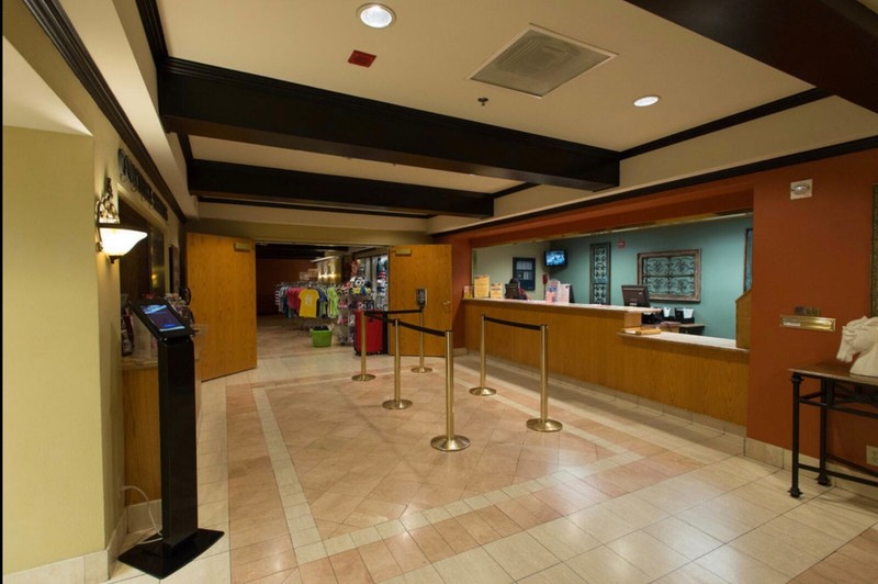 Las Vegas, NV The Jockey Club 1BR Sep 7-14 Labor Day gallery