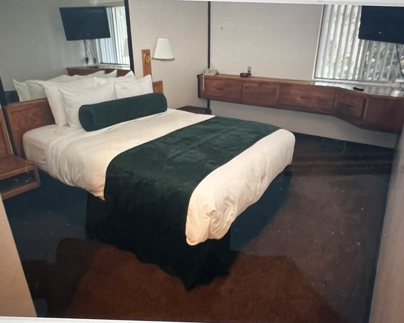 Club Tahoe Incline Village NV 2 bedroom + loft for 6 August 21-28 gallery
