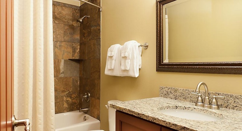 Blue Ridge MTN.Getaway! Shenandoah Crossing VA 2BR Cabin Jul 12-17 26 (2 avail) gallery