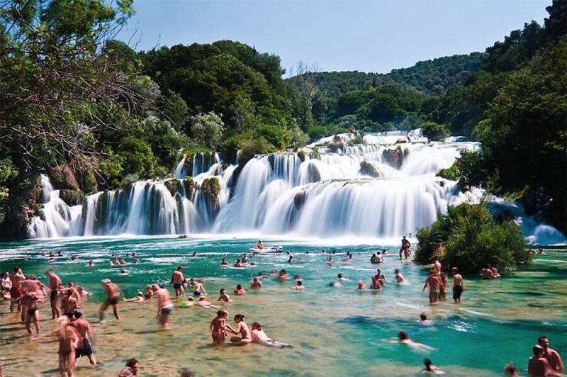 Enjoy the middle of dalmatia , in Apartment Blue House