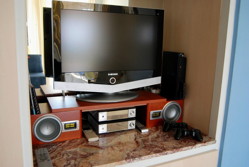 Rent vacation Greek house apartment near Athens Greece , near the sea Kineta gallery