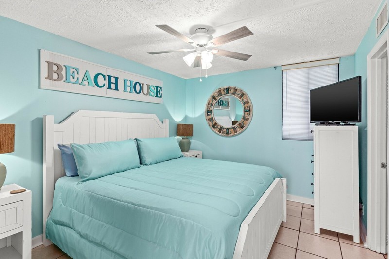 OCT 30TH - NOV 6TH 2026 Panama City Beach front FLORIDA CONDO Week rent gallery