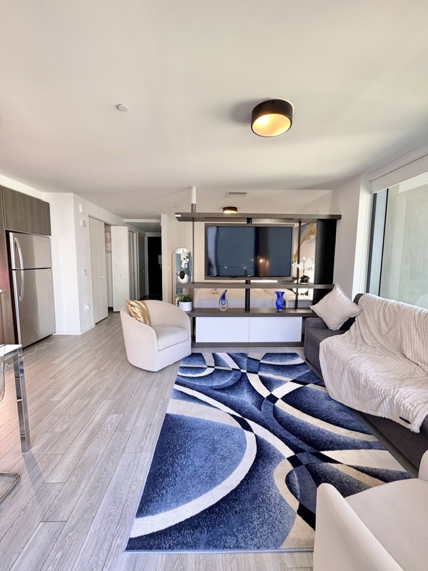 2 Bed+free Parking+rooftopPool+Brickell City Views Dates June 2-7 gallery