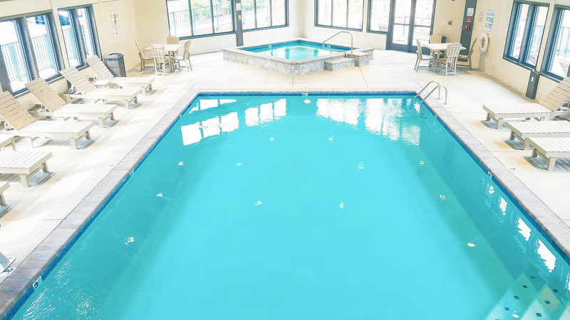 JUNE WEEKS -Laurel Point Resort Smoky Mountains!~ Gatlinburg, TN 2BR/SLPS 6 gallery