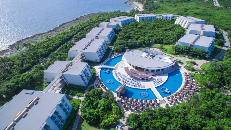 All Inclusive Resort Vacation – Grand Sirenis Riviera Maya – 2 adults / 7 nights
