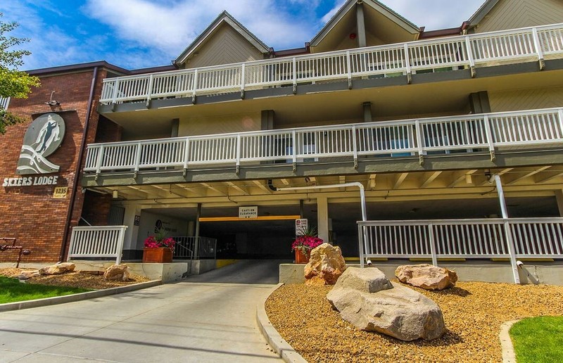 Skiers Lodge Timeshare PRIME WEEK 5 PARK CITY 2BR 2BA SLEEPS 6 Walk to Lifts gallery
