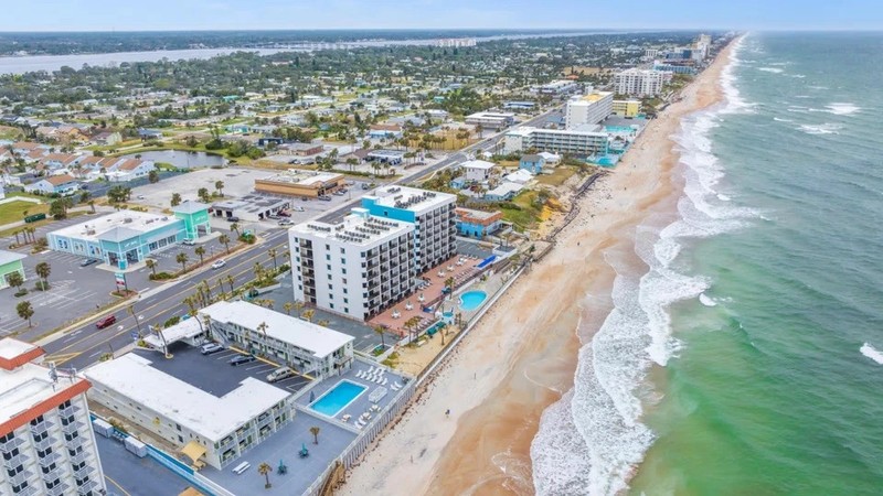 December 19-26~Tropic Sun Towers Resort~Ormond/DAYTONA BEACH~BEACH STAY