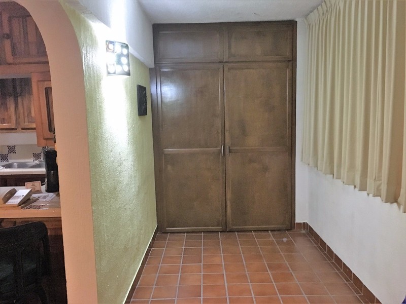 Cabo San Lucas Mexico Pool View Condo 1+ bed 1 bath 1 Block Mendano Beach Marina gallery