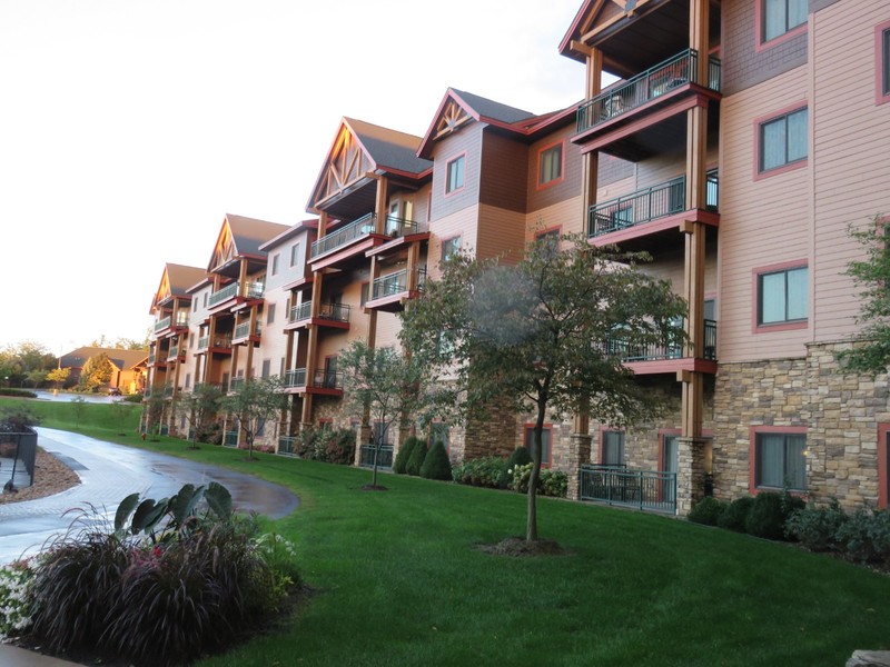 Wyndham Glacier Canyon, Wisc Dells, 3BR presidential, 3nts, May 12-15: ENDS 4/27