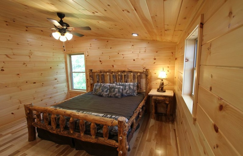 Toledo Bend Lake Cabin - Lakefront, incredible sunsets, fishing, water sports gallery