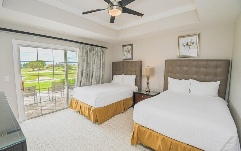Orlando One Week Vacation at a Luxury Golf Resort gallery