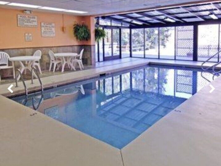 DECEMBER-Oakmont Resort Smoky Mountains!~ DOLLYWOOD,TN 1BR/Slp4~PRICE PER WK gallery