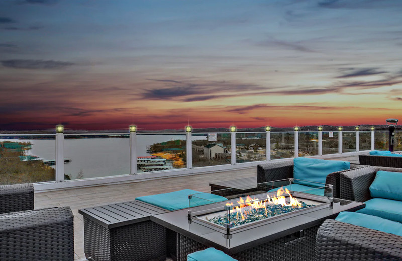 Branson's Nantucket ~ Branson, MO ~ 3BR/Sleeps 8 ~7Nts SEPT/OCT 2026 gallery