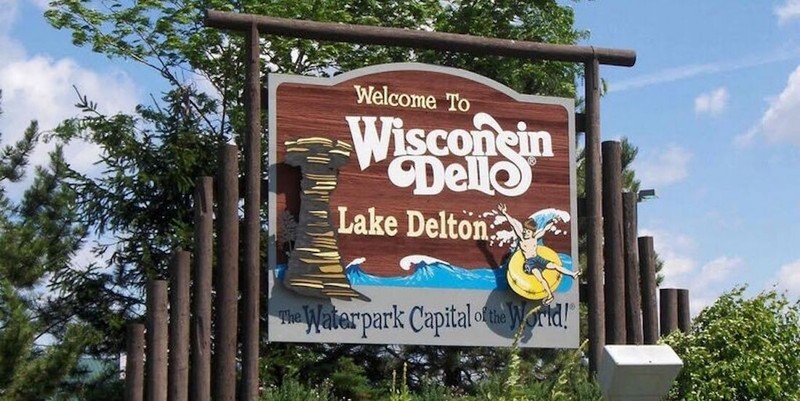 CHRISTMAS MOUNTAIN, WISCONSIN DELLS, 2 BEDROOM TIMBER, SLEEPS 6, JULY 6-9