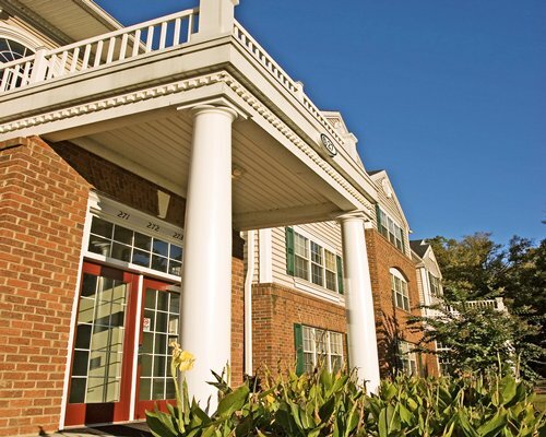 OCT 30-NOV 6~WKS~GREENSPRINGS RESOR~Williamsburg, Busch Gdns~PRICE PER WEEK!! gallery
