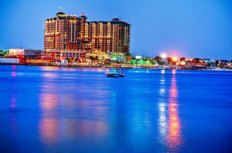 VACATION CONDO RENTAL DESTIN FLORIDA BEACH RESORT ON THE HARBOR WALK LOW PRICE!!