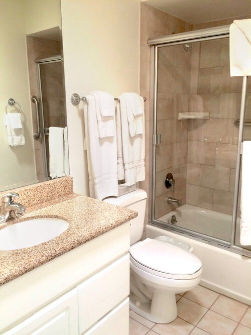 2 Bedroom Condo in Resort at Coachella (1st Weekend) with Fully Equipped Kitchen gallery