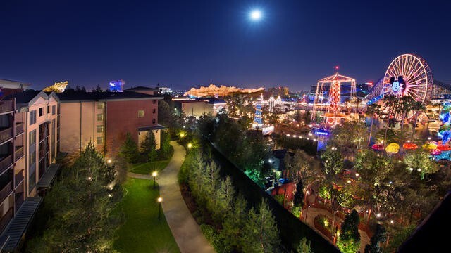 Disney Grand Californian Hotel Villas Disneyland ANY 4 Nights ANY YEAR 2 BR