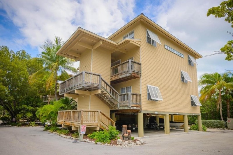 Coconut Mallory Resort and Marina 7 nights Key West Vacation for 6 people gallery