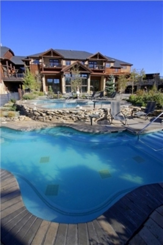 GRAND TIMBER LODGE Breckenridge, CO December 13 to 20 2026 Sleeps 6 gallery