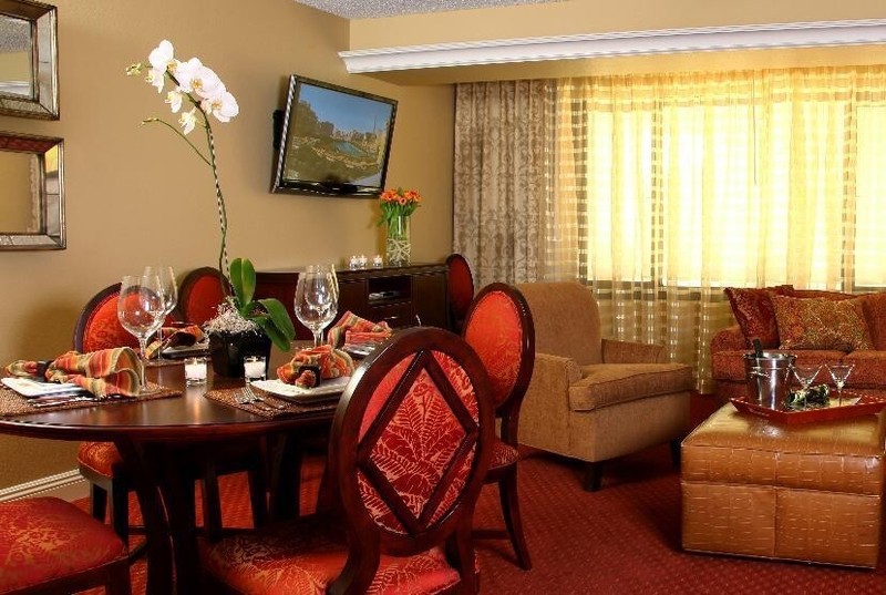 Las Vegas, NV The Jockey Club 1BR Sep 7-14 Labor Day gallery
