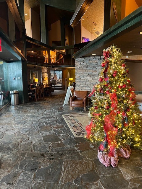 Ridge Tahoe resort - XMAS week, Lake Tahoe, 2BR/2BA, 7 nights, ski in-ski out gallery