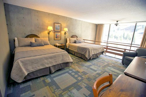 Mountain view, Snowbird 2 bed, 2 bath, full kitchen vacation week at Iron Blosam gallery