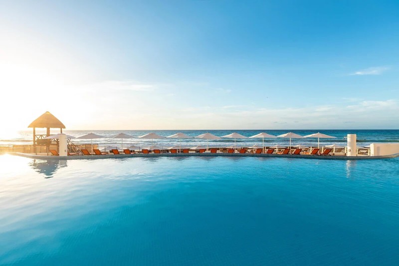 Beach Palace Vacation Package Inquiry (Diamond Affiliates) gallery